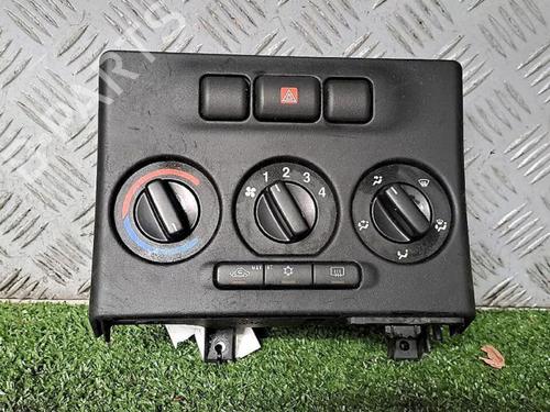 Used Climate control OPEL ZAFIRA A MPV (T98) 2.0 DTI 16V (F75) (101 hp) 30077068