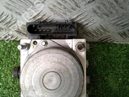 ABS pump RENAULT CLIO III Grandtour (KR0/1_) 1.5 dCi (KR0F) | BP30071805M43 