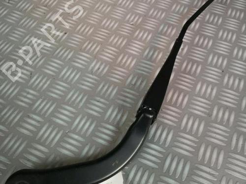 Used Front windshield wiper arm Front windshield wiper arm BMW 3 Coupe (E92) 325 d (204 hp) 30074424 30074424