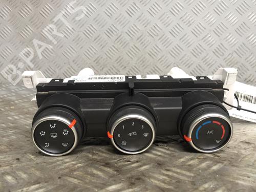 Used Climate control RENAULT CAPTUR II (HF_) TCe 100 (HFMT) (101 hp) 21635610