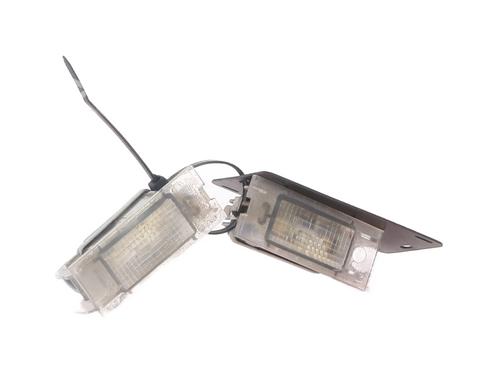 Used Licence plate light Licence plate light RENAULT CLIO III (BR0/1, CR0/1) 1.5 dCi (BR17, CR17) (86 hp) 33238093 33238093
