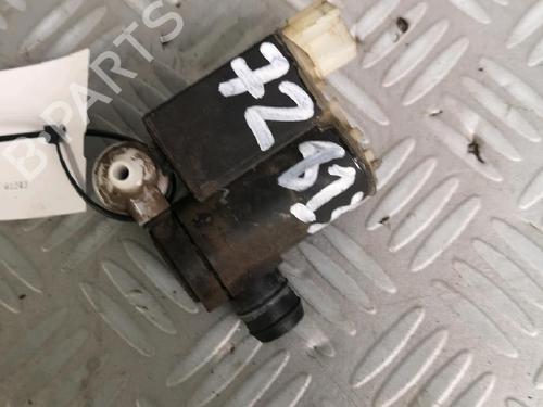 Used Washer pump HYUNDAI i30 (FD) 1.6 CRDi (116 hp) 21635205