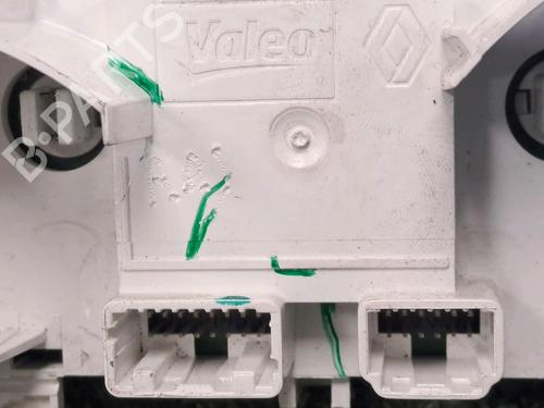 climate-control-renault-clio-iv-bh_-2012-2013-2014-2015-2016-2017-2018-2019-2020-2021-29948134 main image