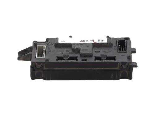 Used Fuse box Fuse box DACIA SANDERO II 1.2 (75 hp) 39953367 39953367