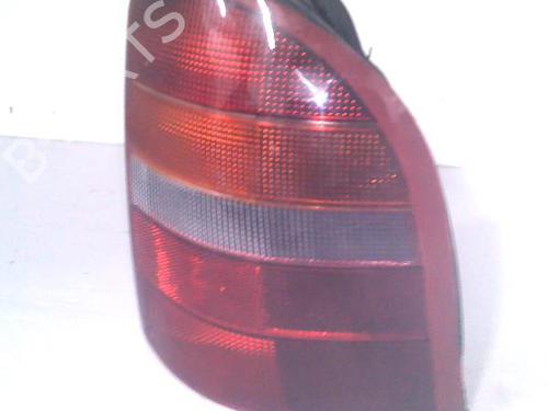 Used Right taillight Right taillight FORD MONDEO I Turnier (BNP) [1993-1996] 29952128 29952128