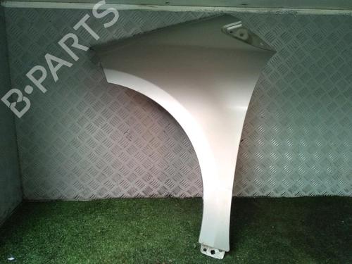 Used Left front fenders MERCEDES-BENZ A-CLASS (W169) A 180 CDI (169.007, 169.307) (109 hp) 19090247