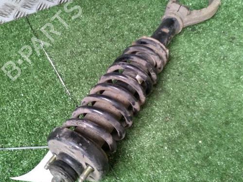 Used Right front shock absorber Right front shock absorber HONDA CR-V I (RD) 2.0 16V 4WD (RD1, RD3) (128 hp) 29950929 29950929