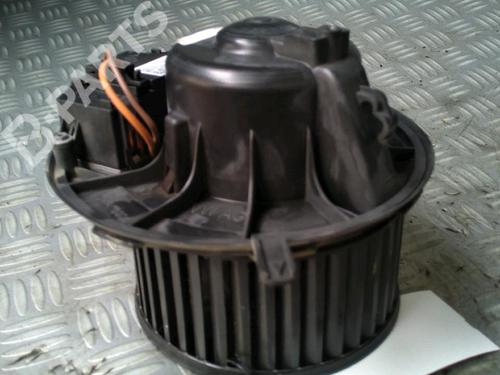 Heater blower motor VW GOLF VI (5K1) 2.0 TDI | BP11405233M62 