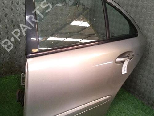 Used Left rear door MERCEDES-BENZ E-CLASS (W211) E 200 CDI (211.004) (122 hp) 30071221