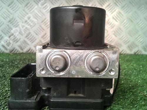 Used ABS pump ABS pump SEAT ALTEA XL (5P5, 5P8) 1.9 TDI (105 hp) 30077458 30077458