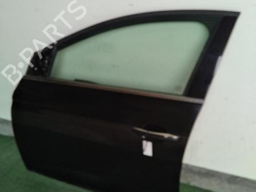 Used Left front door RENAULT MEGANE IV Hatchback (B9A/M/N_) 1.2 TCe 130 (B9MR) (130 hp) 32289249
