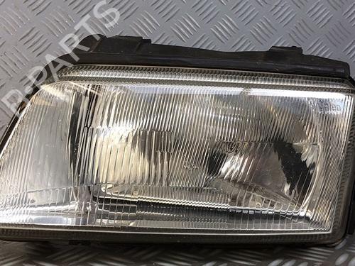 Left headlight AUDI A4 B5 (8D2) 1.6 | BP30068729C28 
