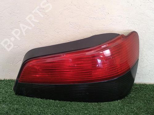 Højre baglygte PEUGEOT 306 Hatchback (7A, 7C, N3, N5) 1.9 D (69 hp) 29948893