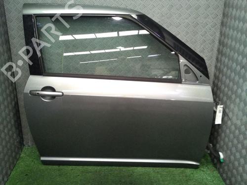 Porte avant droite SUZUKI SWIFT III (MZ, EZ) 1.6 (RS416, RR 416, ZC31S) (125 hp) 29948395
