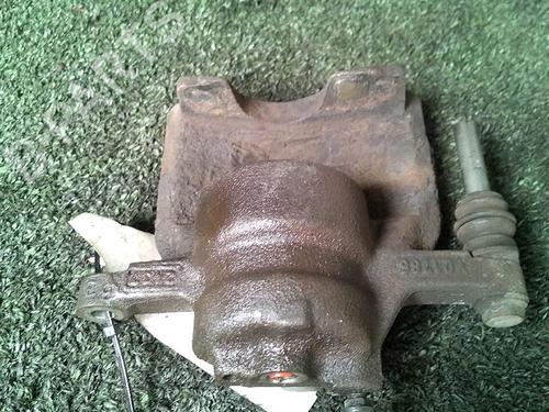 Used Left front brake caliper Left front brake caliper PEUGEOT 107 (PM_, PN_) 1.0 (68 hp) 29949885 29949885