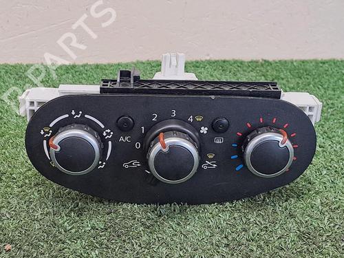 Used Climate control Climate control RENAULT TWINGO III (BCM_, BCA_) 0.9 TCe 90 (BCM9, BCM2) (90 hp) 29948487 29948487