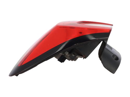 right-taillight-renault-captur-i-j5_-h5_-2013-38475935 main image