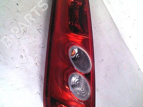 Used Left taillight FORD FIESTA V (JH_, JD_) 1.4 TDCi (68 hp) 30075342