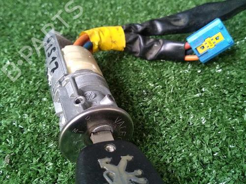 Ratlås/Tændingslås PEUGEOT 206 Hatchback (2A/C) 1.4 i (75 hp) 30071523