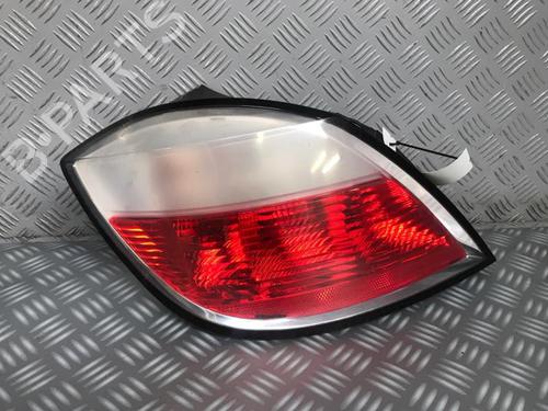 Used Left taillight Left taillight OPEL ASTRA H (A04) 1.7 CDTI (L48) (100 hp) 30074362 30074362
