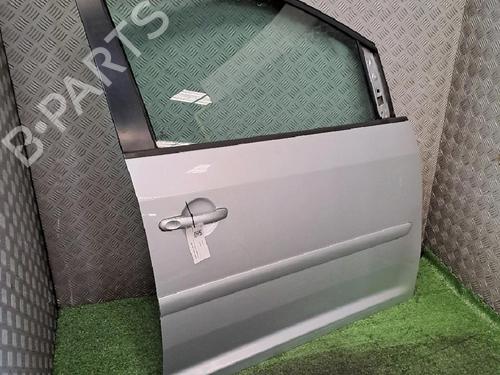Used Right front door VW TOURAN (1T1, 1T2) 1.9 TDI (105 hp) 21600794
