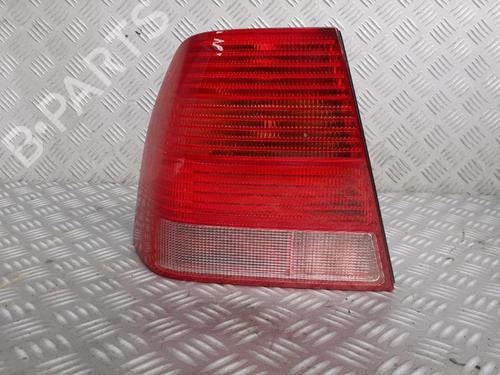 Used Left taillight Left taillight 30070209 30070209