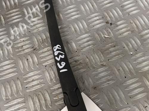 Used Rear windshield wiper arm PEUGEOT 806 (221) 2.0 (121 hp) 30065025