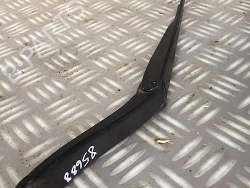 Used Front windshield wiper arm DACIA SANDERO 1.4 MPI LPG (72 hp) 29950864