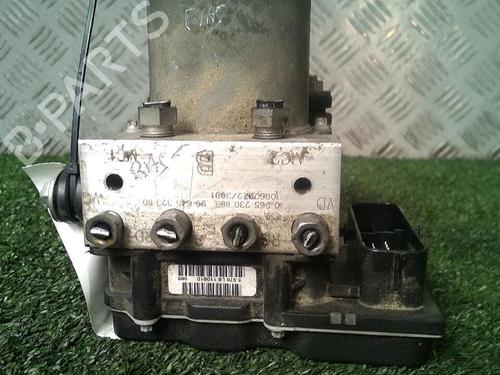 ABS pump PEUGEOT 5008 (0U_, 0E_) 1.6 HDi | BP30075747M43