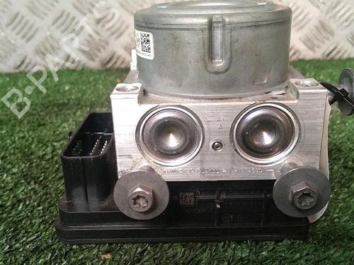 Used ABS pump DACIA DOKKER MPV (KE_) 1.2 TCe (KEM0, KEAY) (115 hp) 30074122