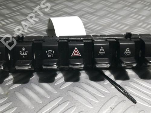 Advarselskontakt PEUGEOT 3008 I MPV (0U_) 1.6 HDi (112 hp) 11401390