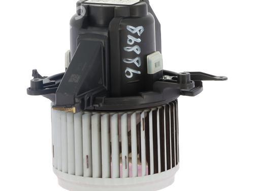 Varmeblæser PEUGEOT 3008 II SUV (MC_, MR_, MJ_, M4_) 1.6 BlueHDi 120 (120 hp) 32351919