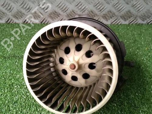 Used Heater blower motor Heater blower motor PEUGEOT 307 Break (3E) 2.0 HDI 90 (90 hp) 30071223 30071223