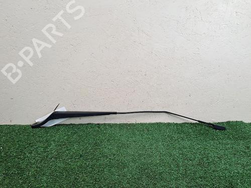 Used Front windshield wiper arm Front windshield wiper arm PEUGEOT 208 I (CA_, CC_) 1.2 PureTech 82 (82 hp) 30068412 30068412