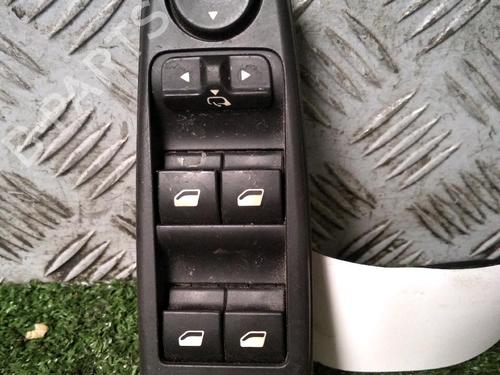 Used Left front window switch CITROËN C4 Grand Picasso I (UA_) 2.0 i 16V (140 hp) 17158362
