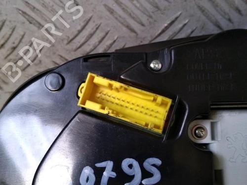 Instrument cluster PEUGEOT 5008 (0U_, 0E_) 1.6 HDi | BP30071357C47 