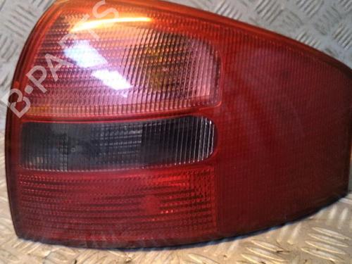 Høyre baklys AUDI A6 C5 (4B2, 4B4) 1.9 TDI (110 hp) 29947552