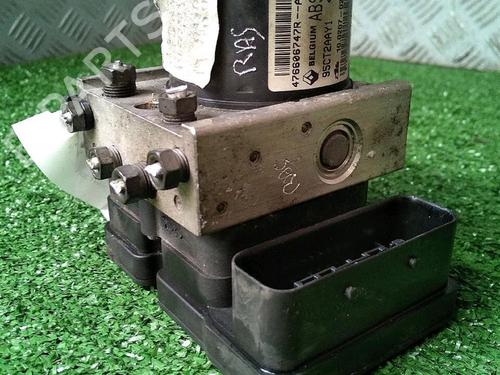 Used ABS pump RENAULT MEGANE III Hatchback (BZ0/1_, B3_) 1.5 dCi (86 hp) 29951699