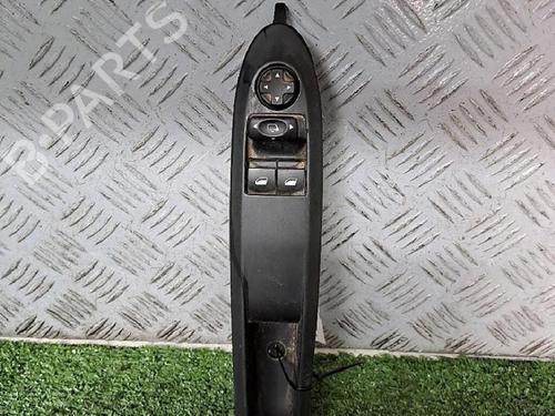 Used Left front window switch CITROËN DS4 (NX_) 1.6 THP 200 (200 hp) 30077171