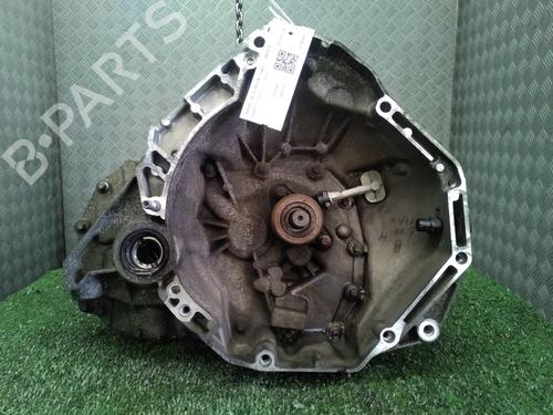Used Gearbox RENAULT TWINGO III (BCM_, BCA_) 0.9 TCe 90 (BCM9, BCM2) (90 hp) 26227348