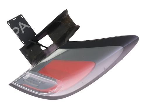 Used Right taillight FORD PUMA (J2K, CF7) 1.0 Flexifuel (125 hp) 31799982