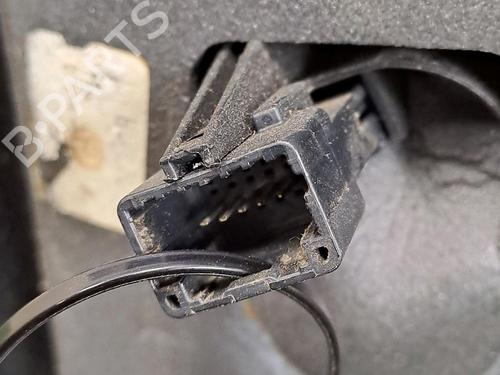 Retrovisor esquerdo RENAULT TWINGO II (CN0_) 1.2 16V (CN0K, CN0V, CN0A) (76 hp) 30067829