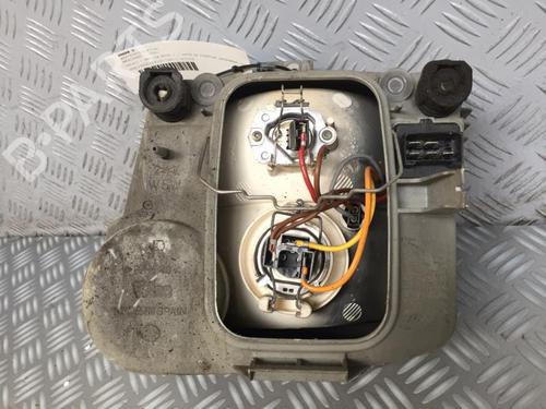 Right headlight MERCEDES-BENZ VITO Van (W638) 110 CDI 2.2 (638.094) | BP30068892C29