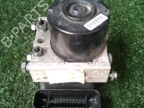 Used ABS pump FORD FIESTA VI (CB1, CCN) 1.4 TDCi (68 hp) 13886098
