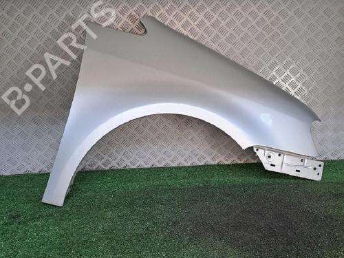 Used Right front fenders VW TOURAN (1T1, 1T2) 1.9 TDI (100 hp) 23447916