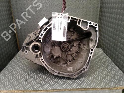 Used Gearbox Gearbox FIAT ULYSSE (179_) 2.0 (179BXA11, 179BXA1A) (136 hp) 30073917 30073917