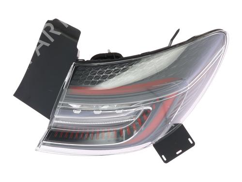 Used Right taillight Right taillight RENAULT CLIO V (B7_) 1.6 E-TECH 140 (B7MU) (140 hp) 31807271 31807271