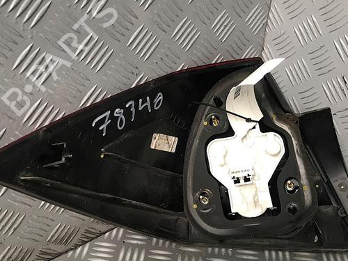 Używane Lampa tylna prawa RENAULT MEGANE II Saloon (LM0/1_) 1.9 dCi (LM0G, LM1G, LM2C) (120 hp) 30074372