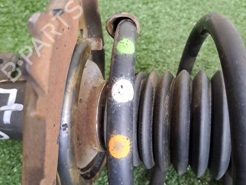 Used Right front shock absorber Right front shock absorber PEUGEOT 308 I (4A_, 4C_) 1.6 HDi (109 hp) 30672736 30672736