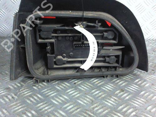 Højre baglygte RENAULT CLIO I (B/C57_, 5/357_) 1.9 D (B/C/S576, B/C/S57L) (64 hp) 30074968